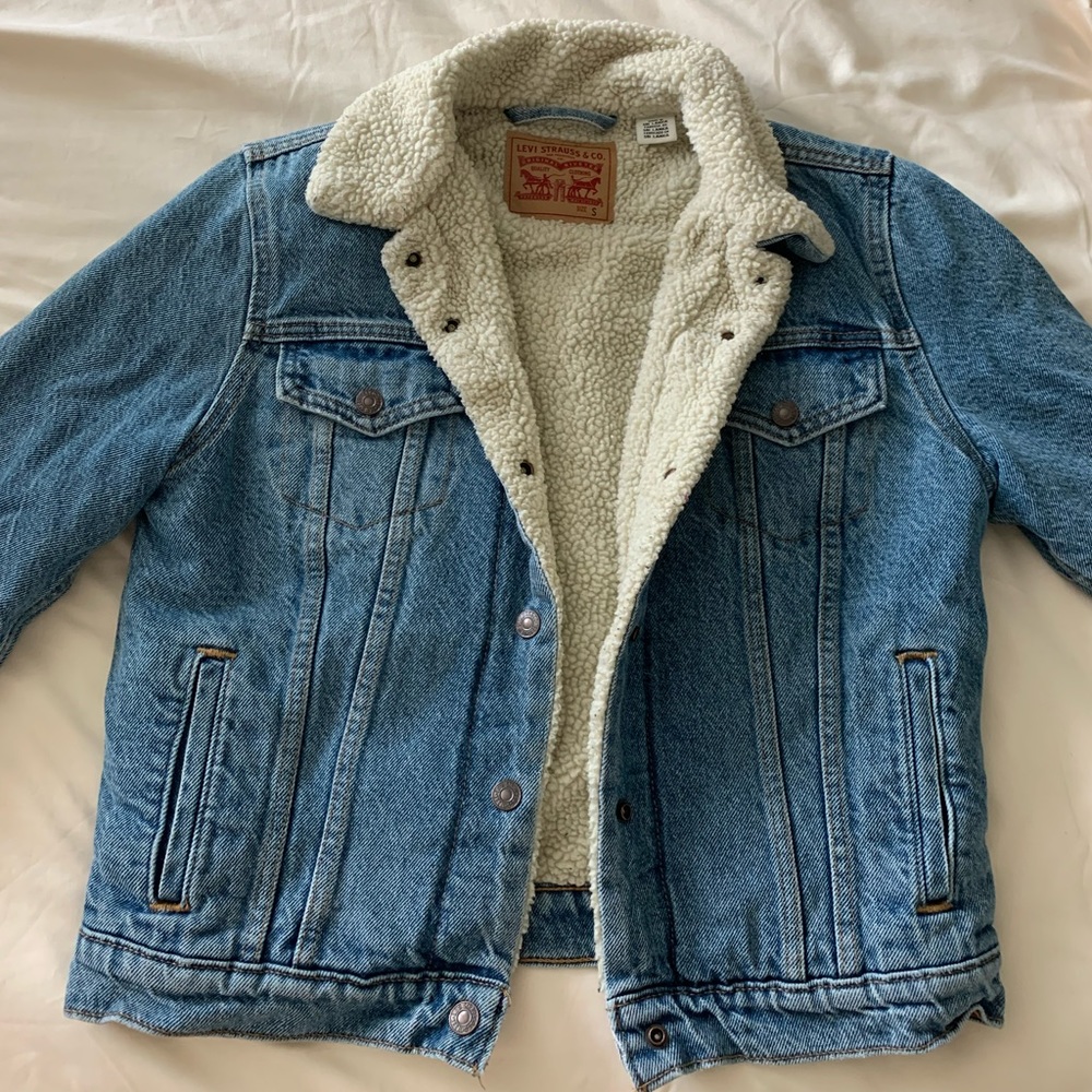 Levi’s Original Denim Sherpa Trucker Jacket size small